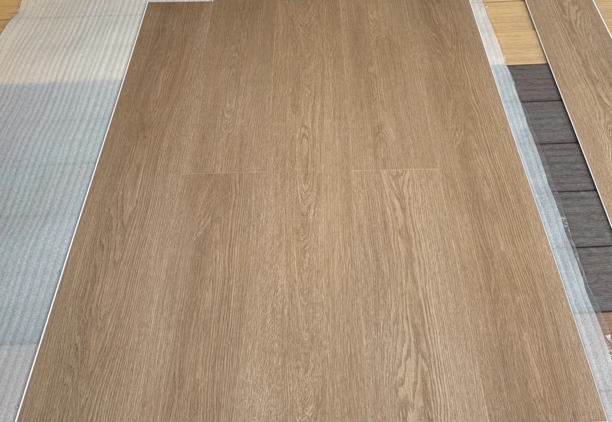 รูปกระเบื้องยาง 6มิล PT02